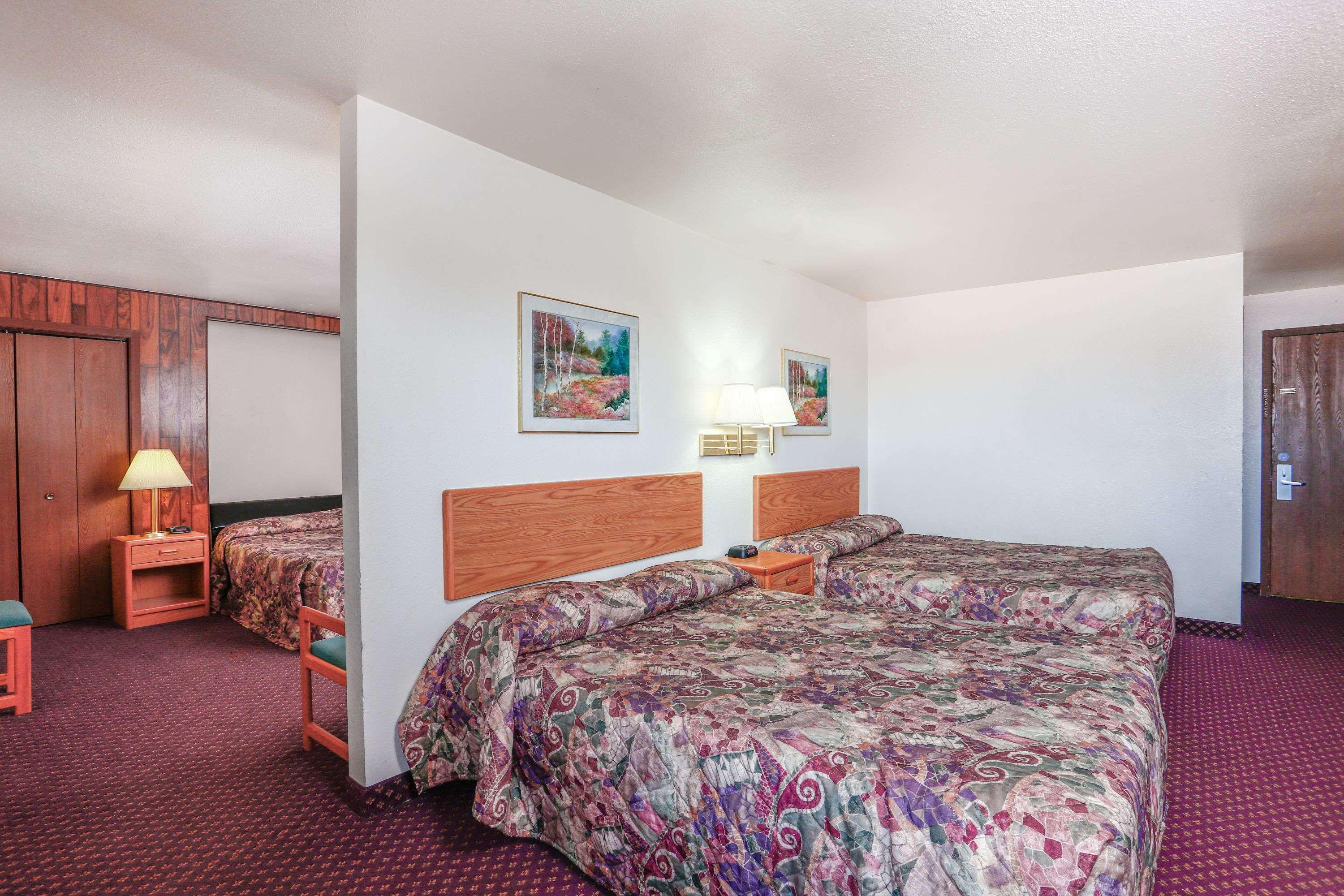 Travelodge By Wyndham Deer Lodge Montana Zewnętrze zdjęcie