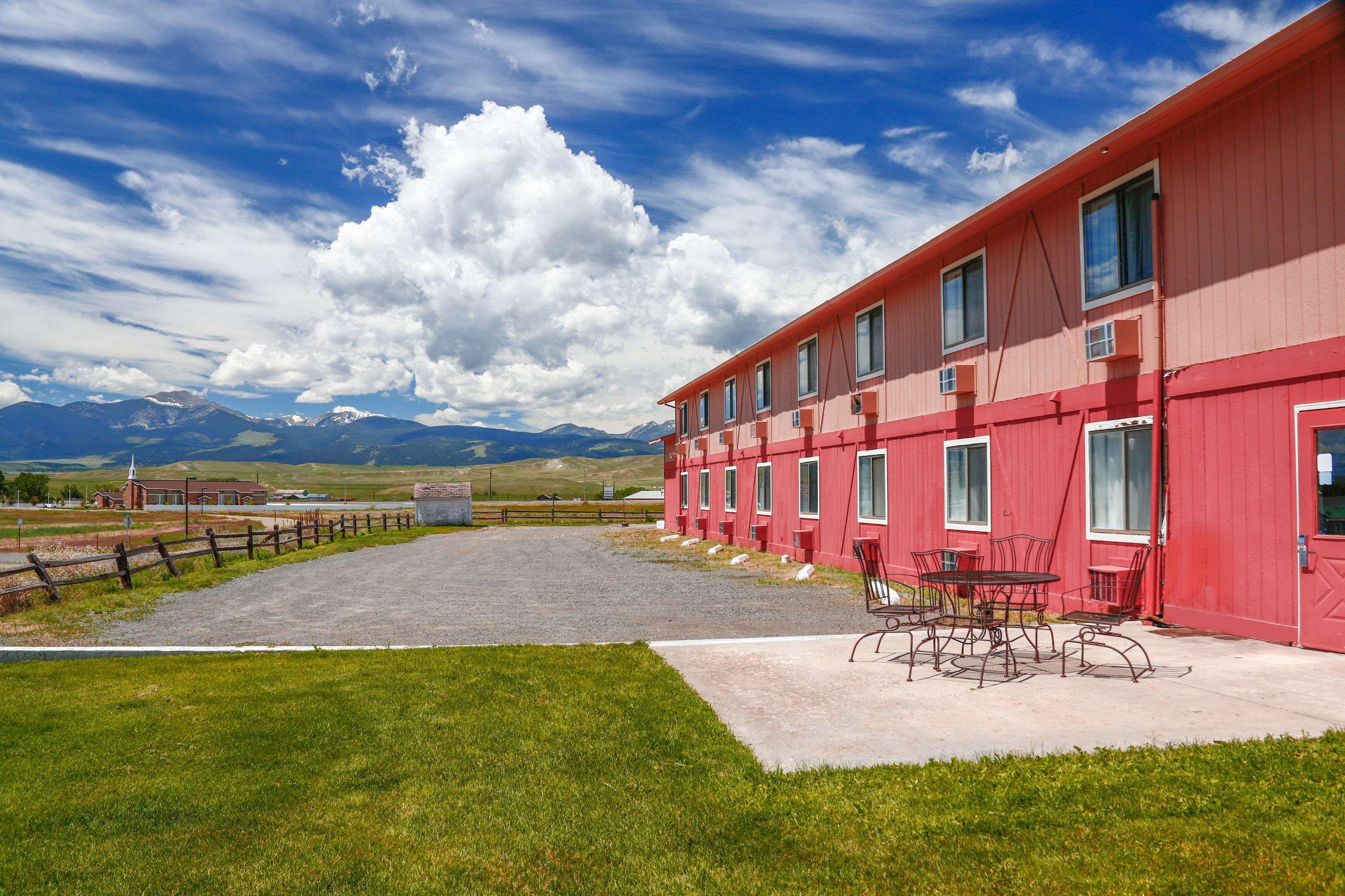 Travelodge By Wyndham Deer Lodge Montana Zewnętrze zdjęcie